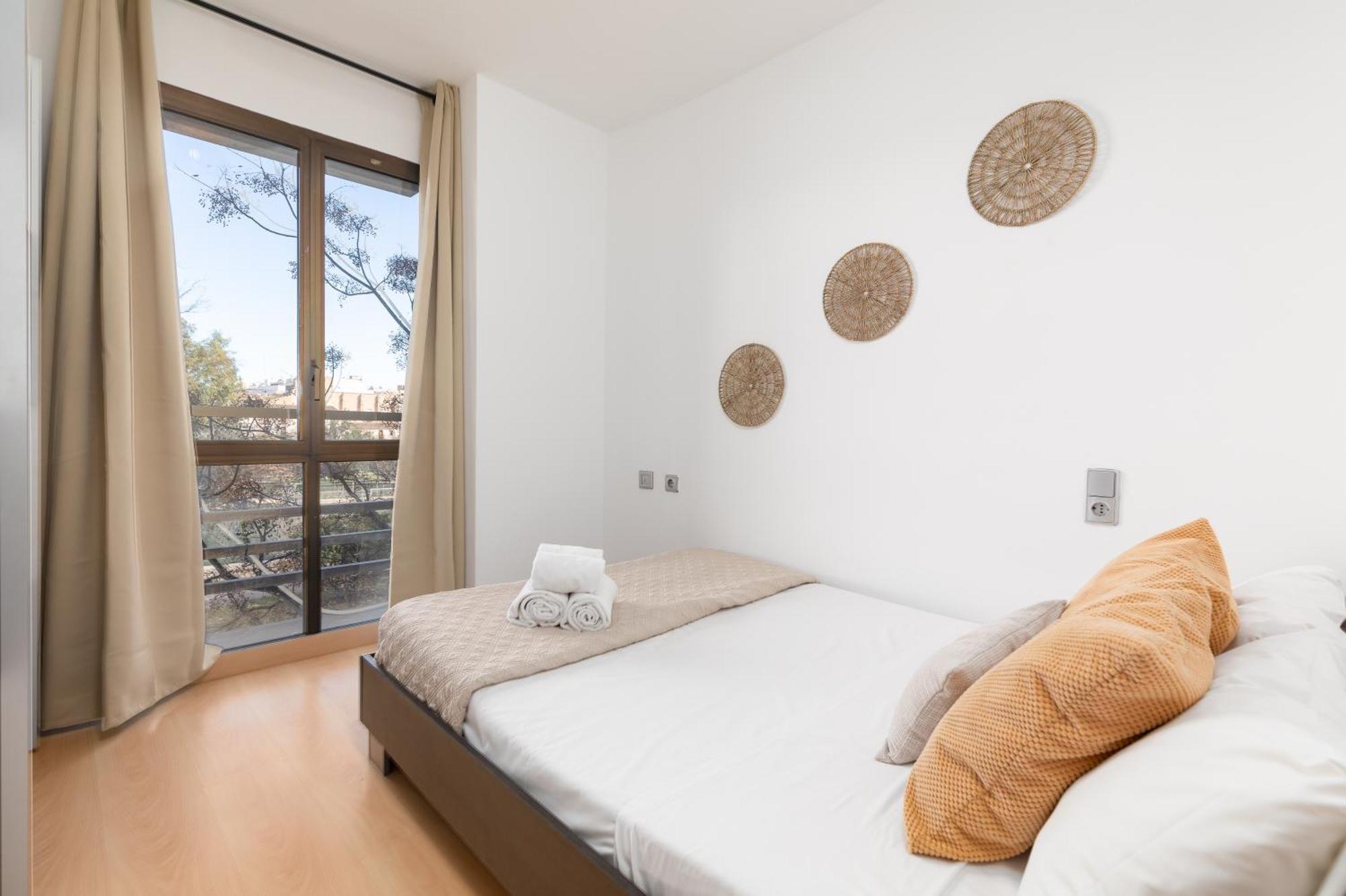 Travel Habitat Torres De Serrano Valencia Buitenkant foto